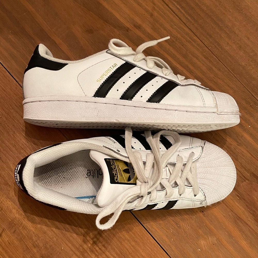 adidas superstars
